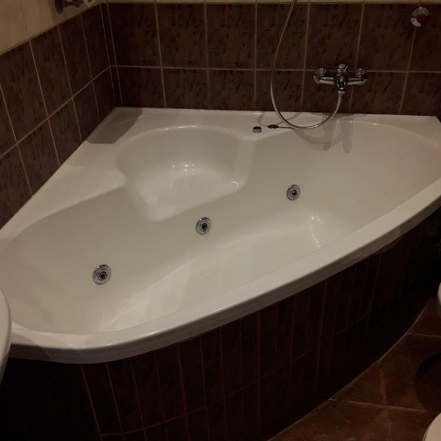 Civis Gold Apartman 데브레첸 외부 사진